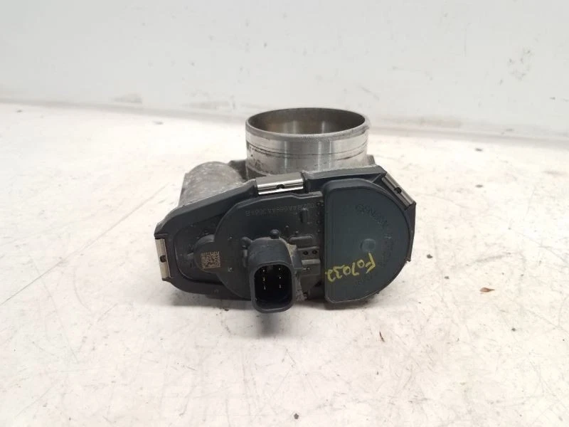 Chevrolet Malibu 2009-12 (2,4 L) carrocería del acelerador - DBW/conducción por cable Foto 2 de 4