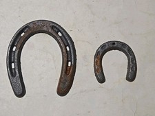 2 Assorted Metal Iron Horse Shoes 4"/2" Horseshoe Souvenirs Crafts Art Cowboy