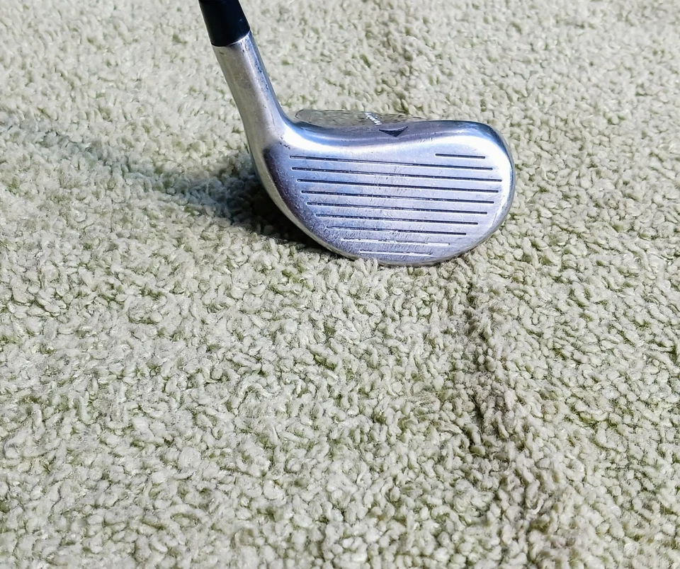 Wedgewood Silver IR Series L/H 34deg 7 Iron w/37.25" Reg Flex Graphite Shaft - Image 3 of 4