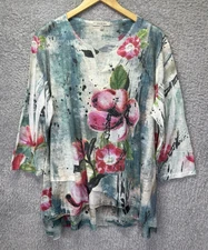 Jess & Jane Top 1X Floral V Neck Art to Wear Embellished Mixed Media