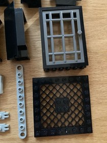 Lego Pirates: 6273 Rock Island Refuge- 100% Complete & Correct- Super Condition