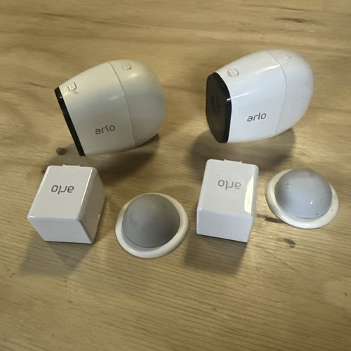 NETGEAR ARLO PRO VMC4030 WIRELESS Set Of  2 CAMERAS Battery and Magnetic Mount