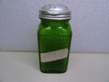 Vintage Green Pepper Shaker Owens Illinois Depression Glass Waffle Grid