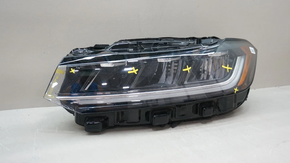 2025 VOLKSWAGEN JETTA FRONT LEFT DRIVER SIDE LED HEADLIGHT OEM - Image 3 of 4