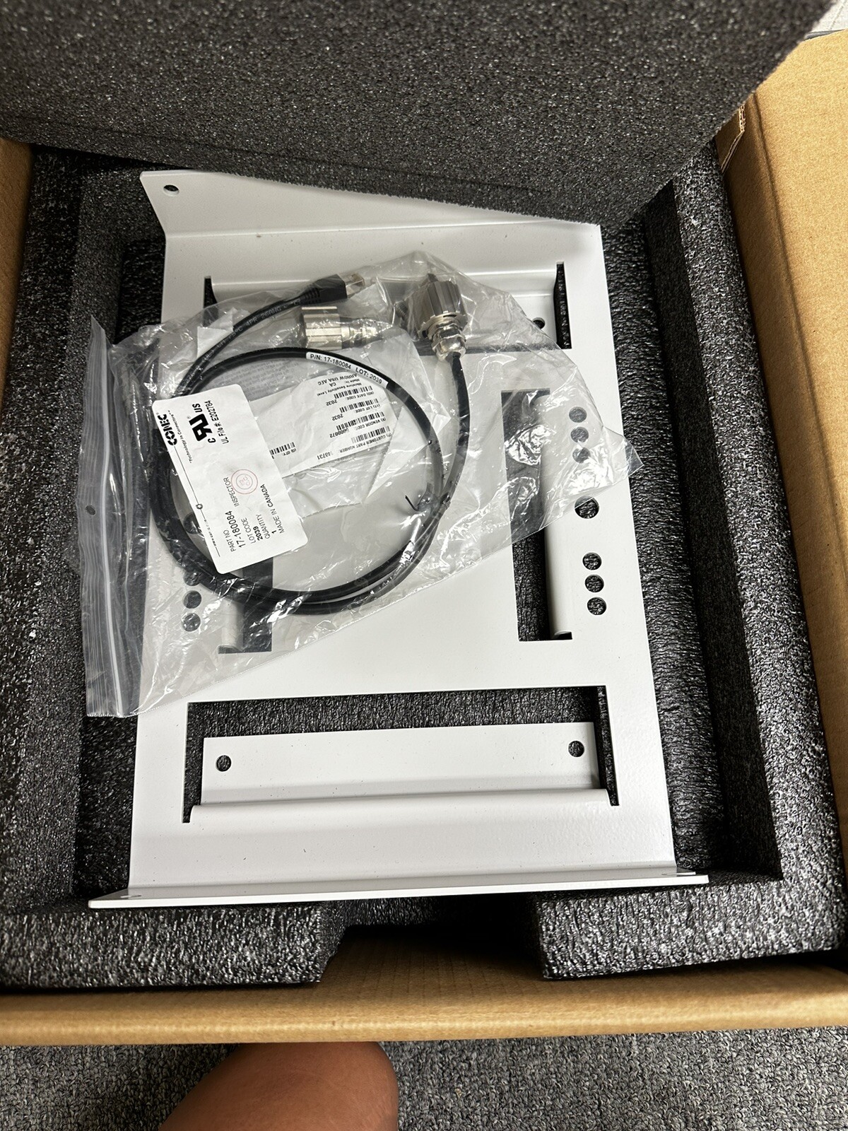 One Cell Rp 500 Commscope onecell Radio point RP5100r Rugged OC-10R0-511-F43060 | eBay
