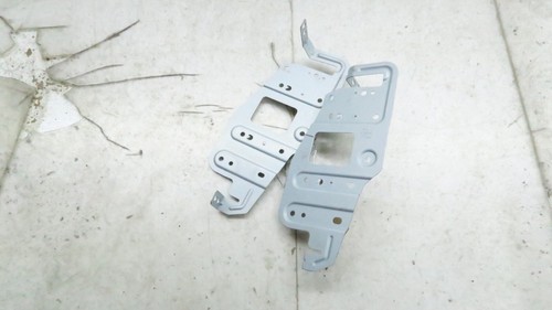 2014-2022 Infiniti Q50 OEM Dash Radio Brackets - Picture 3 of 6