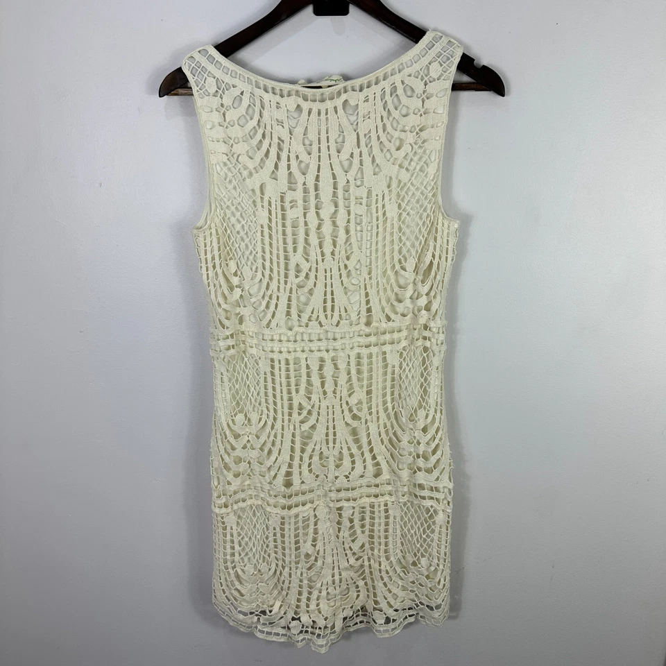 Staring At Stars 迷你连衣裙女式 6 象牙色蕾丝覆盖无袖波西米亚派对 — 第 3/4 张图片