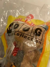 Mcdonald happy meal 2003/2004/2005 artlist collection the dog unopen