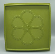 Vintage Rubbermaid Avocado Green 4-Qt Square Storage Container J-3204