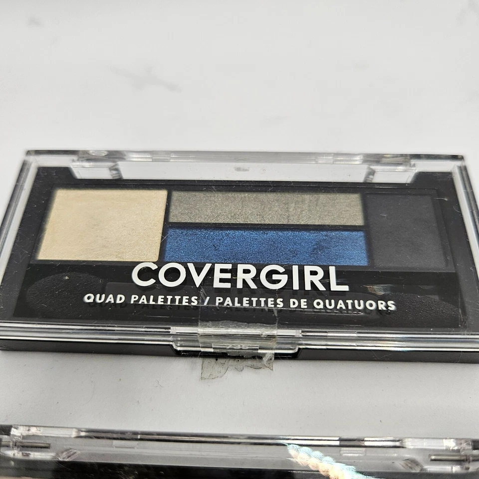 COVERGIRL Quad Palettes Eye shadow 730 Cherry Soda 735 Fresh Pick NEW Makeup - Image 3 of 4