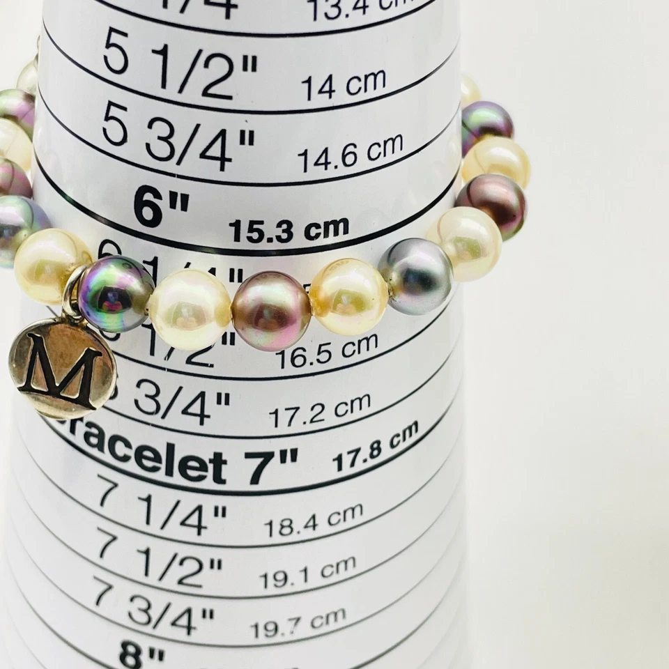 Pulsera de perlas de imitación firmada M multicolor con dije de corazón joyería ajustable Foto 4 de 4