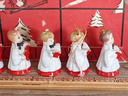 Vintage 1950s Christmas Japan Choir Boy Bell Set Of 7 Porcelain Ornaments 2.25” - Picture 6 of 18