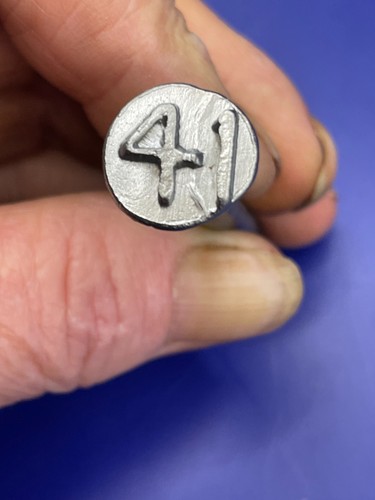1941 DATED RAILROAD NAIL -- RAISED NUMBERS -- - Picture 19 of 23