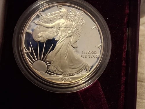 1986 1 oz Silver American Eagle (Brilliant Uncirculated)  U.S. Mint