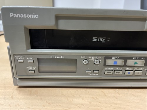 PANASONIC AG-5700 Professional portable SVHS-Videorecorder PAL 2J GARANTIE - Picture 2 of 5