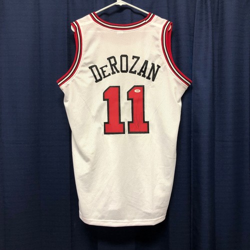 DeMar DeRozan signed jersey PSA/DNA Chicago Bulls Autographed eBay