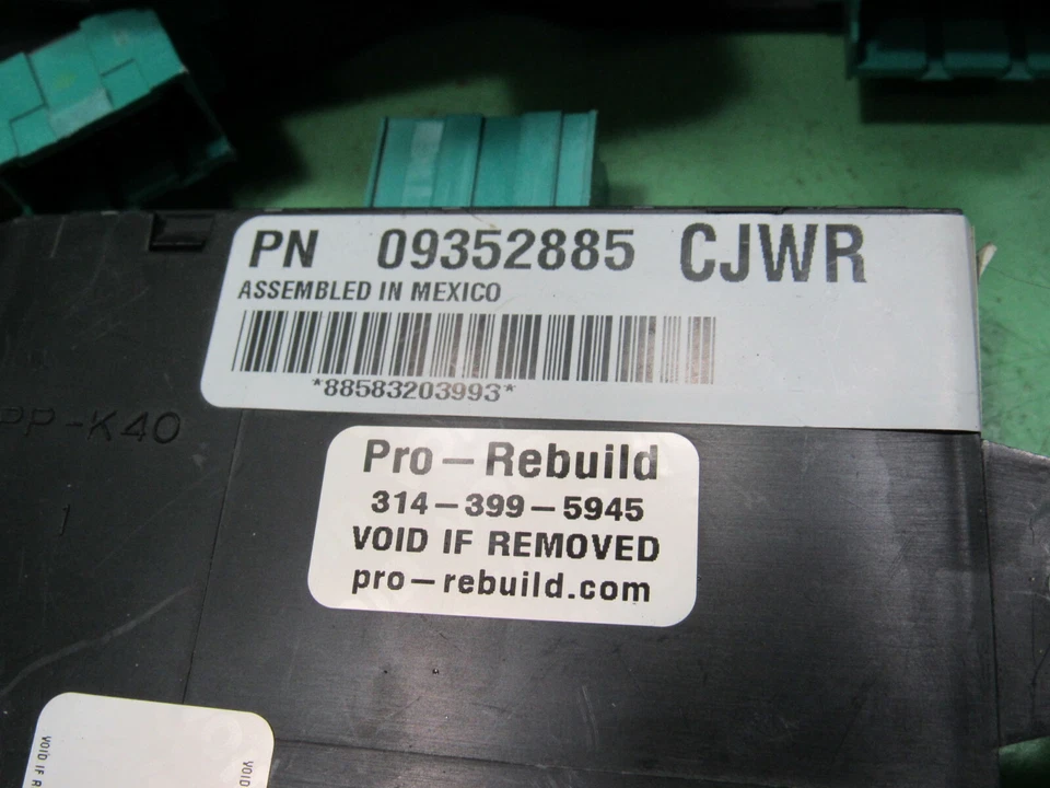 CHEVY ASTRO GMC SAFARI VAN GM ANTI-THEFT PASSLOCK VATS SECURITY MODULE 09352885 - Image 2 of 4
