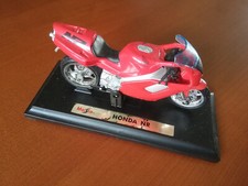 Honda NR750 - NR 750 Maisto Modello Scala 1/18 Modellino Moto