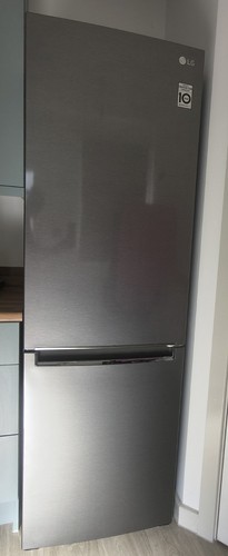LG Smart Inverter Compressor Fridge Freezer Silver GBB61DSJEN