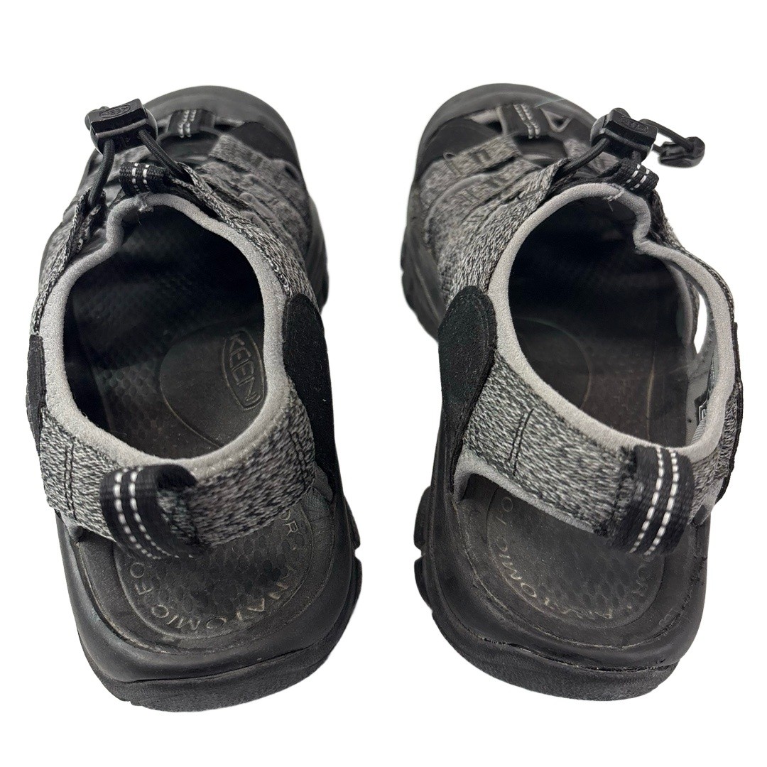KEEN Newport H2 Sandalo Uomo 9 Nero Acciaio Grigio Sport Acquatici Escursionismo Punta Chiusa