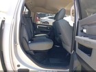 Foto 8 di 12