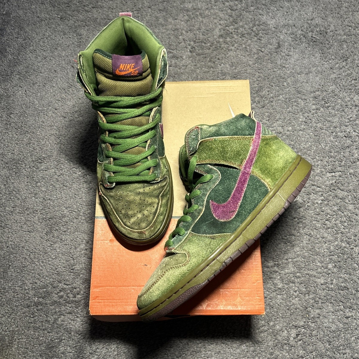 スニーカー NIKE 2010 DUNK HIGH STRAP 2010 Nike SB Dunk High Skunk 420 Size 10 313171-300 Vintage Used