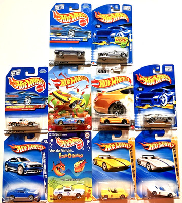 Hot Wheels~ FORD MUSTANG ~ Mixed Lot Of 10 ~ SHELBY-CONCEPT-MACH I ~ 1:64 ~ New