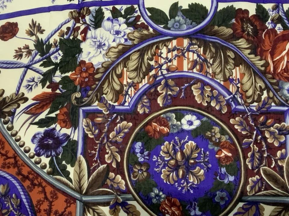 Bufanda para mujer Adrienne Vittadini con patrón de flores de lana 35/35 pulgadas PEC Foto 3 de 4