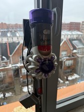 Dyson V8 Cordless Stick Vacuum Cleaner