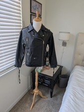 FOREVER 21 Moto Syle Motorcycle Jacket Womens S Black Faux Leather Laced Cuffs