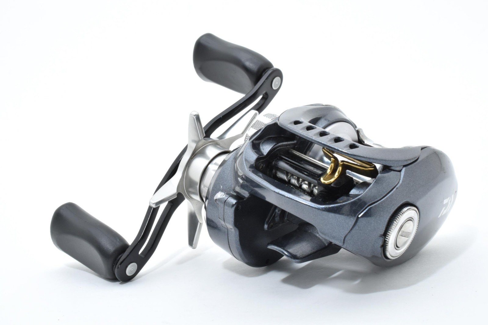 Daiwa ZILLION TW 1516 Right Hand Baitcasting Reel Excellent+