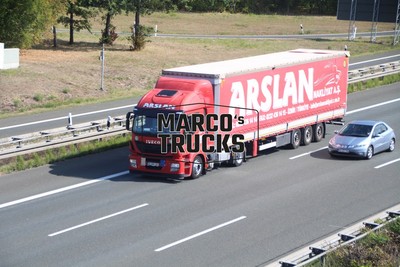 LKW Foto Iveco Planensattelzug Türkei rot ARSLAN NAKL?YAT A.?. #f9uq