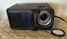 Acer PD120D Projector