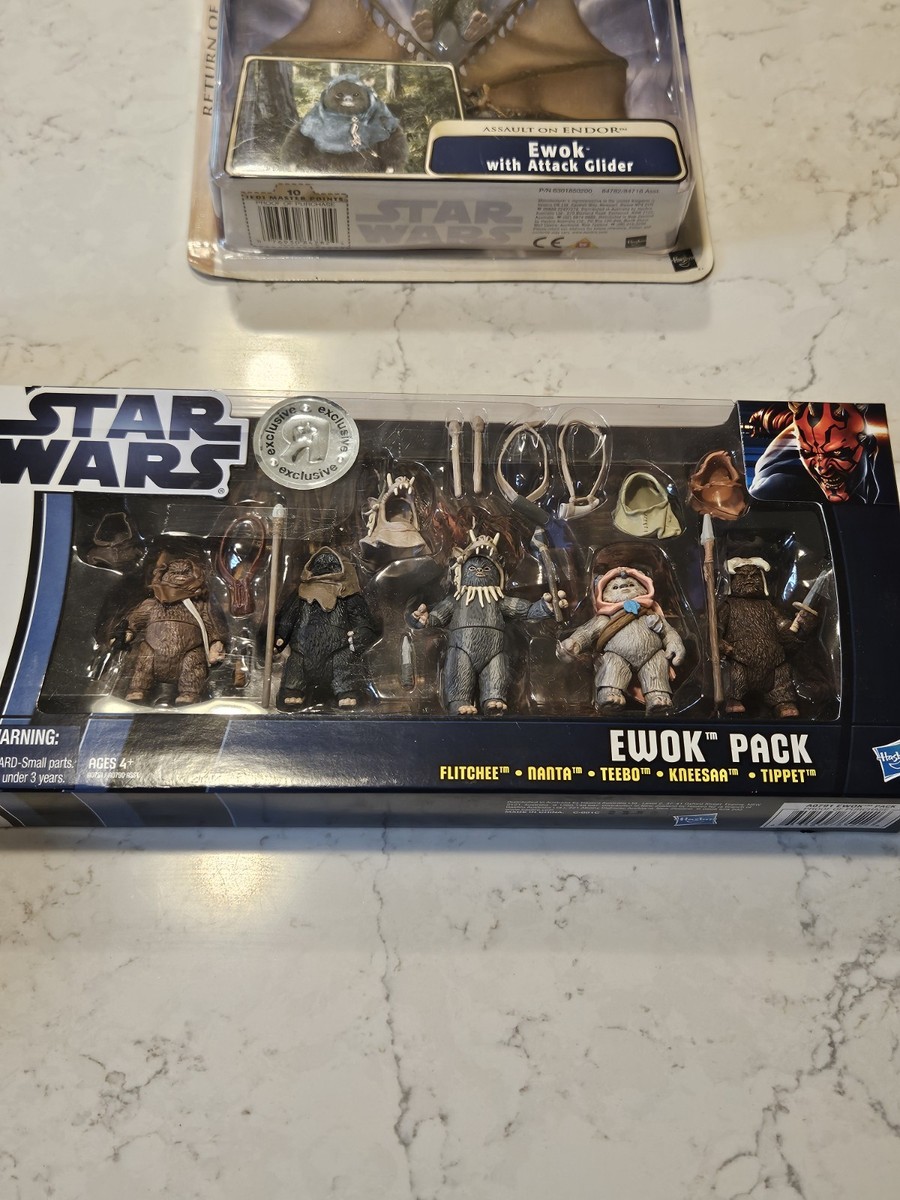 Hasbro Star Wars - Toys R Us Exclusive Ewok Pack + Ewok With