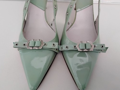 Christian Dior décolleté slingback in pelle brevettata con fiocco da donna taglia 40 - Foto 4 di 10
