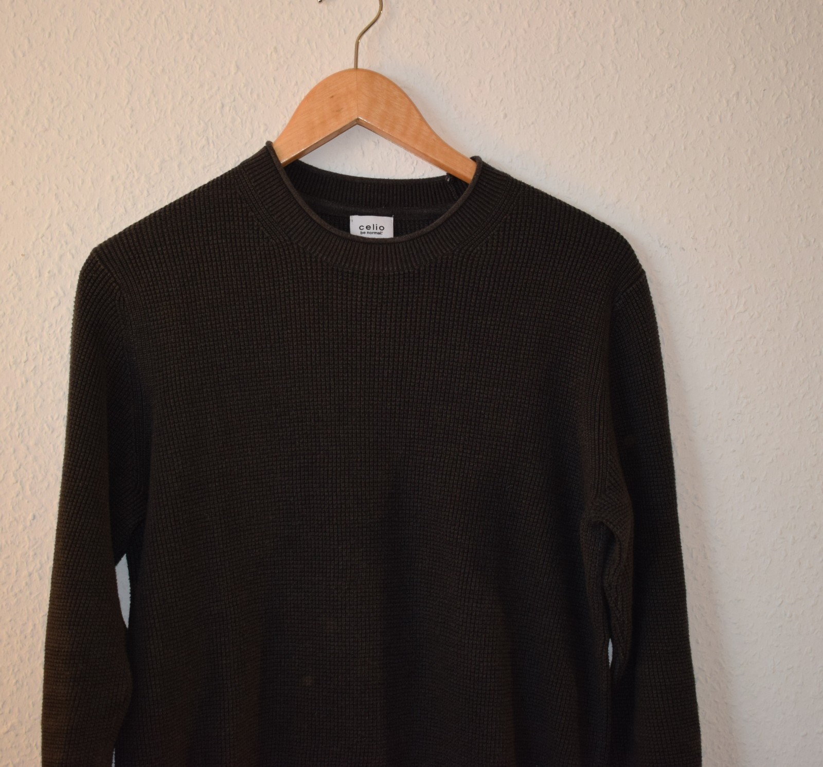 Celio Men's Waffle Knit Sweater - Anthracite Melange (Size S) image 3