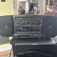 GPX AM/FM Cassette Boom Box With Black Equalizer  Power Cord-RARE-SHIP 24 HR