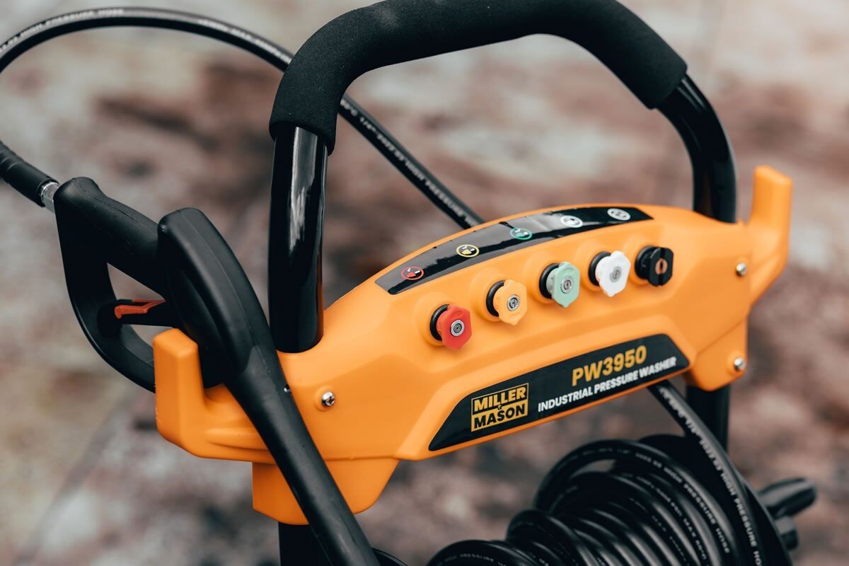 POWERFUL 272 BAR 3950PSI PETROL PRESSURE WASHER JET WASH PATIO CLEANER