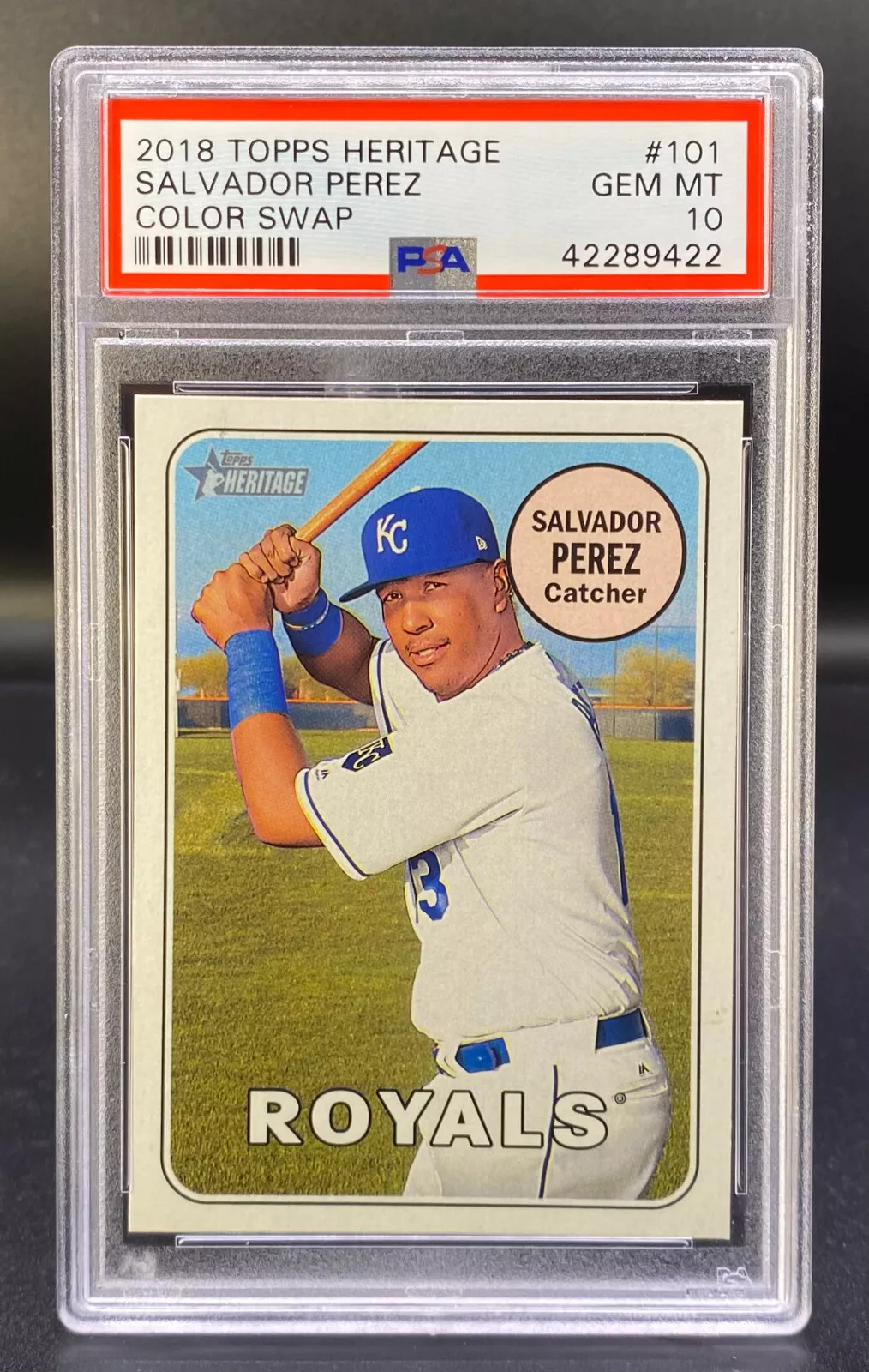 Salvador Perez trading card