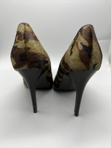 Zapatos de tacón INC International Concepts 6,5 camuflados verde marrón con caja usados en excelente estado ¡Como nuevos! - Imagen 14 de 23