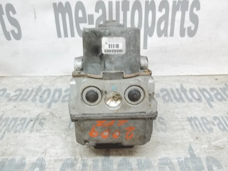 SOME 2009 CADILLAC STS ABS ANTI LOCK BRAKE SYSTEM 15228616 15228621 SA - Image 4 of 4