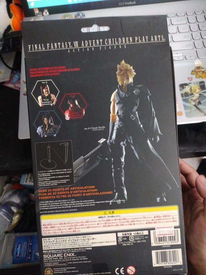 Экшн-фигурка Play Arts Final Fantasy VII 7 Advent Children Cloud Strife ЗАПЕЧАТАННАЯ - Изображение 3 из 4