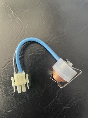 Refrigerator Defrost Thermostat part 4320930 -----  4-32-093 Subzero