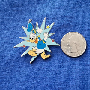 Angry Donald Duck - Blue Starburst DISNEY PIN