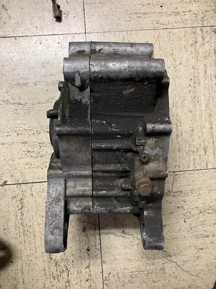 Cárter piloto Honda FL400R 11100-HE0-00 12100-HE0-000 Foto 4 de 4