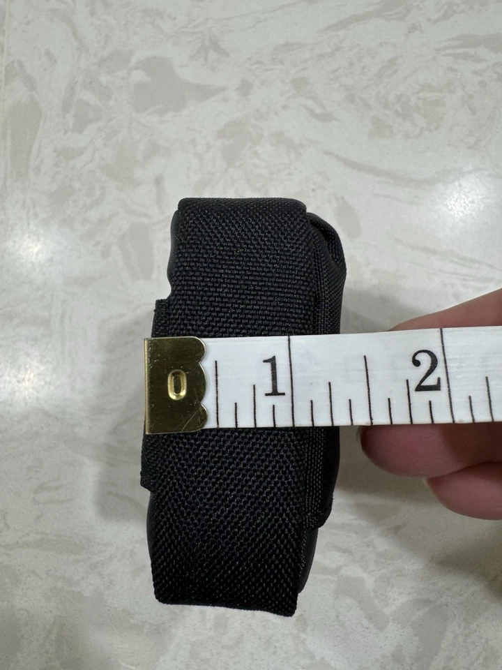 Lowepro 小巧型数码相机保护壳皮带环携带 2 隔层轻便 — 第 4/4 张图片