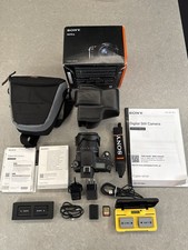 Sony Cyber-shot RX10 III 20.1MP Camera Lens (24MM-600MM) Black Mint Condition