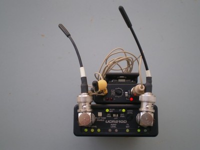 Lectrosonics UM250B Transmitter UCR 210D Receiver Block 29 with Lav Mic