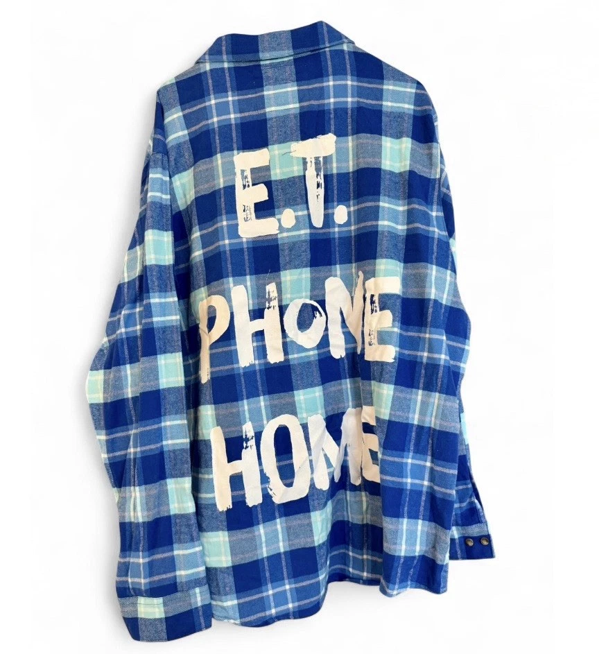 Camisa de franela para el hogar teléfono ET universal Cakeworthy X para hombre nueva con etiquetas talla 3XL $65 precio de venta sugerido por el fabricante Foto 2 de 4