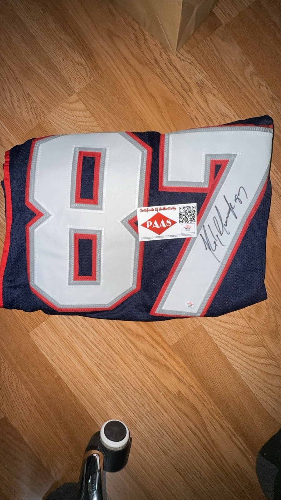 Rob Gronkowski auto Jersey #87 Patriots JSA authenticated 
